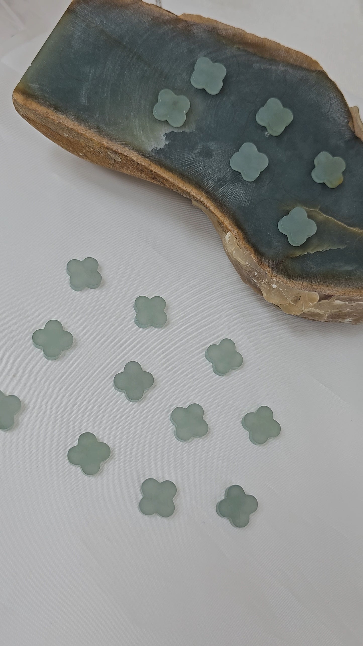 Nature | Serendipity Four Leaf Clover Jadeite Pendant in Light Aqua Green (Rhodium-plated Sterling Silver)