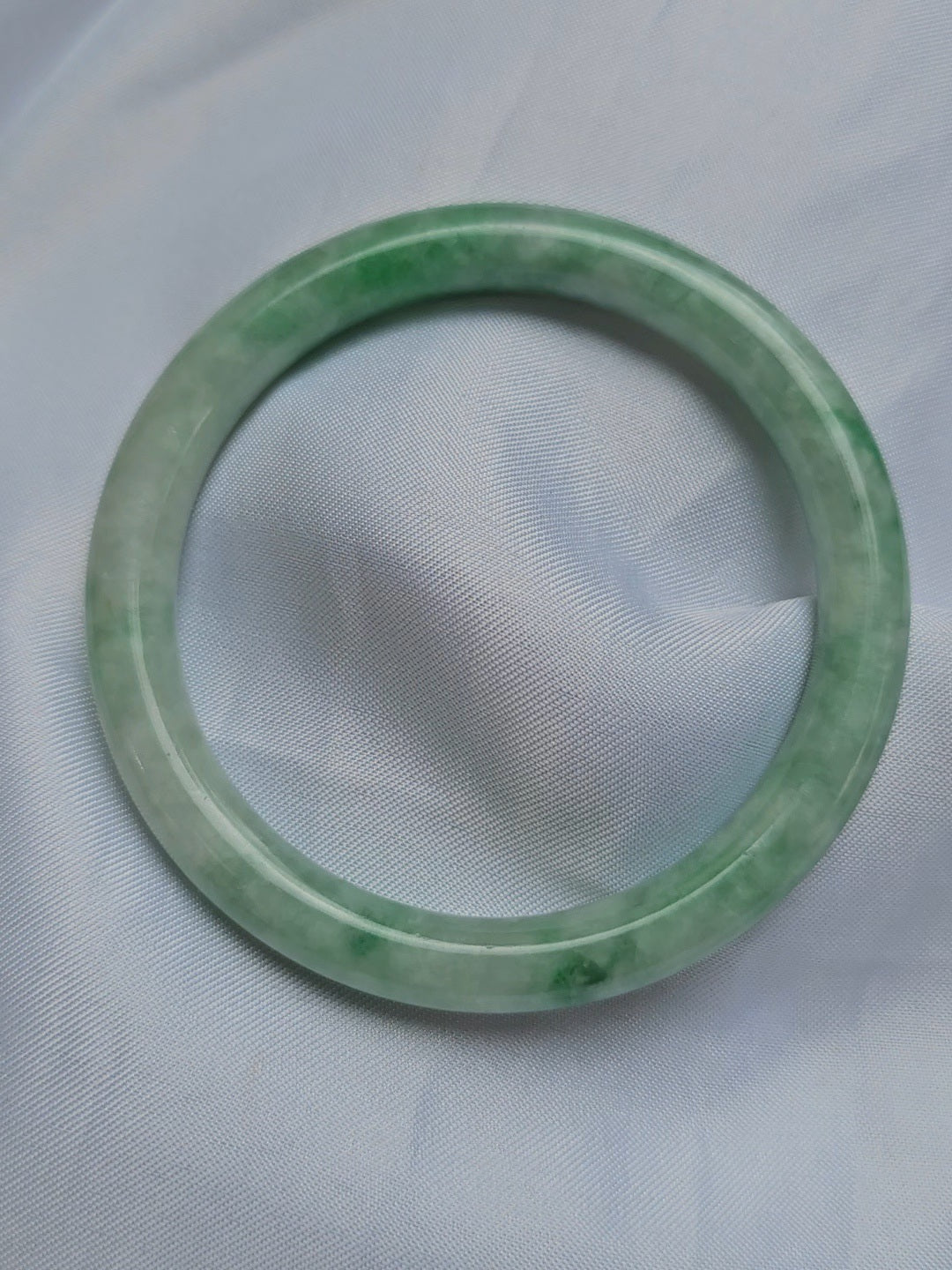 GUARDIAN | JAYDE Natural Grade-A Jadeite Bangle in Pastel Green (54.2mm Round)