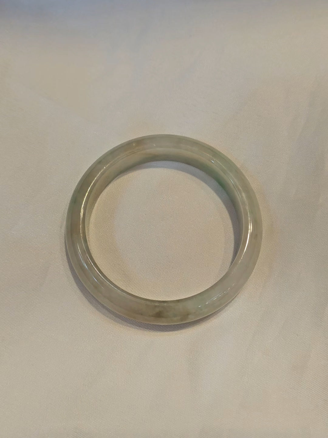 GUARDIAN | JAYDE Natural Grade-A Jadeite Bangle in Yellow Haze (54.5mm Half Round)