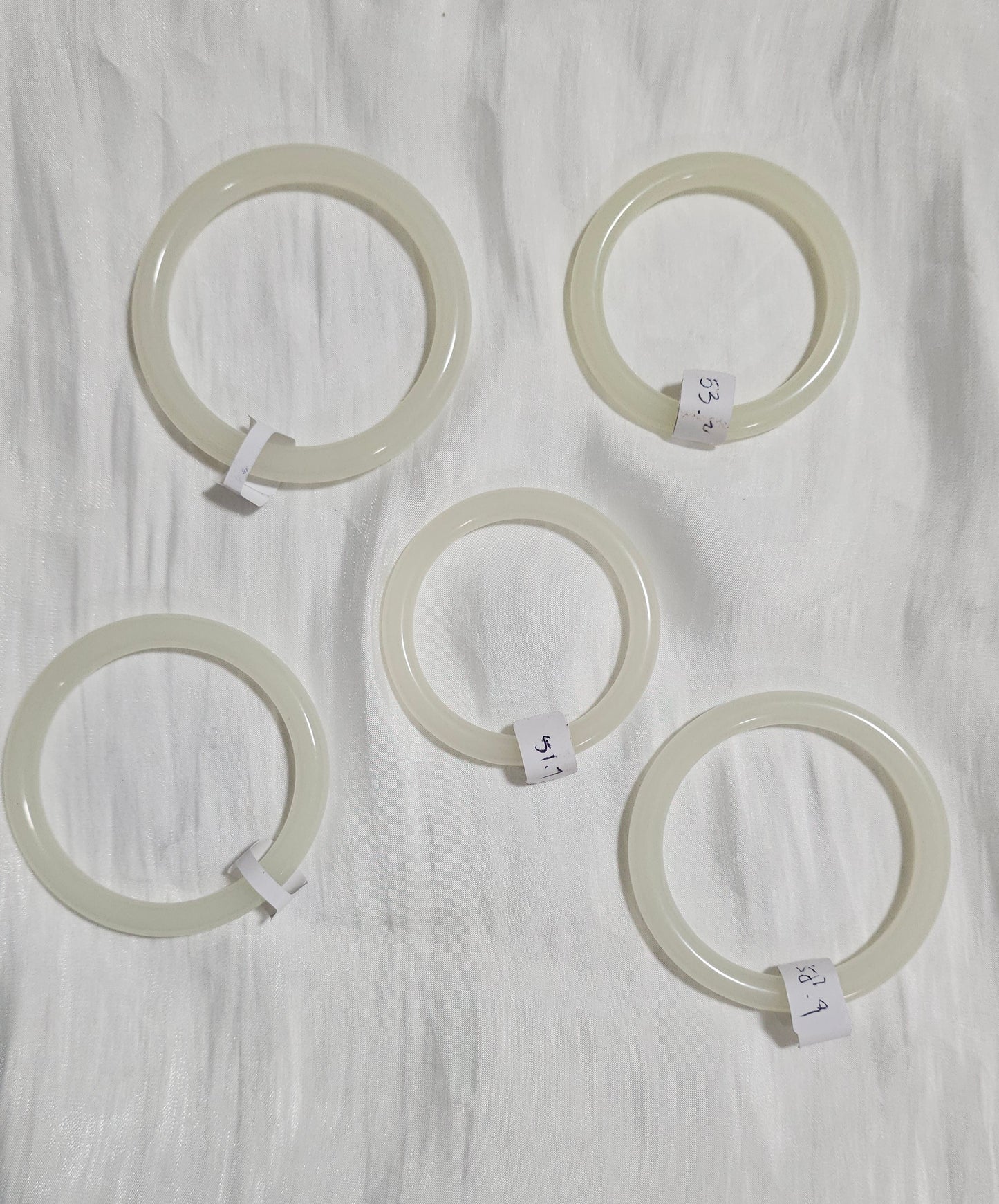 Bangles for sizing