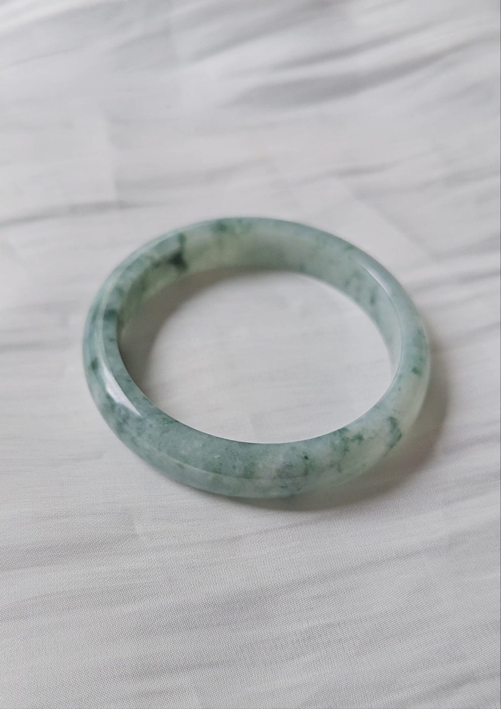 GUARDIAN | JAYDE Natural Grade-A Jadeite Bangle in Floral Green/Piao Hua (57.6mm Half Round)