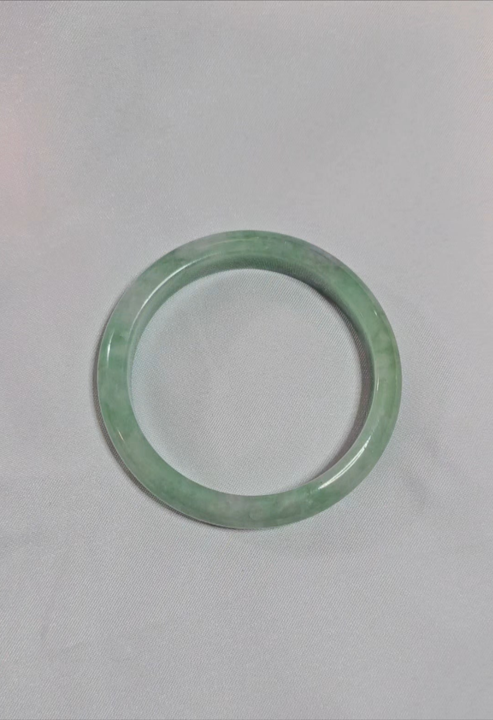GUARDIAN | JAYDE Natural Grade-A Jadeite Bangle in Pastel Green (54mm Half Round)