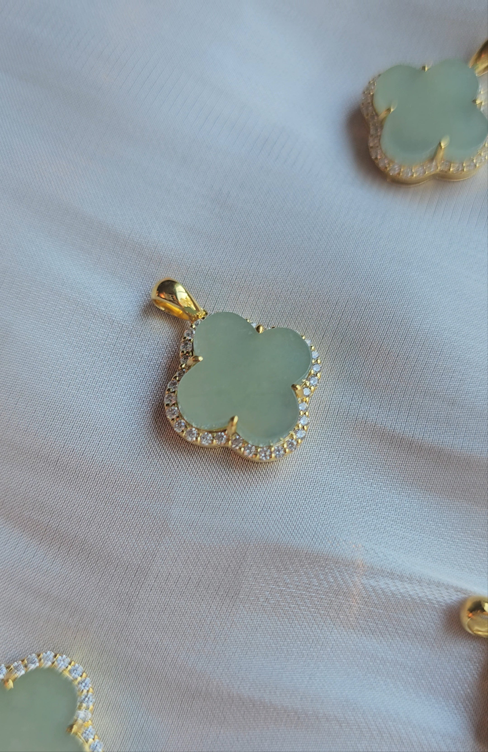 Nature | Serendipity Four Leaf Clover Jadeite Pendant in Light Aqua Green (18K Gold Vermeil)