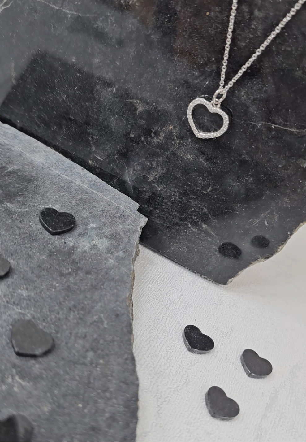 Guardian | Love Heart Jadeite Necklace in Mysterious Black