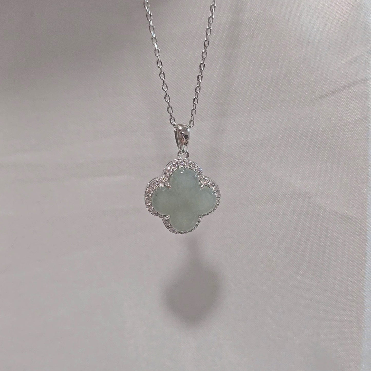 minimalistic modern simple four clover leaf van cleef green jadeite jade sterling silver palladium necklace