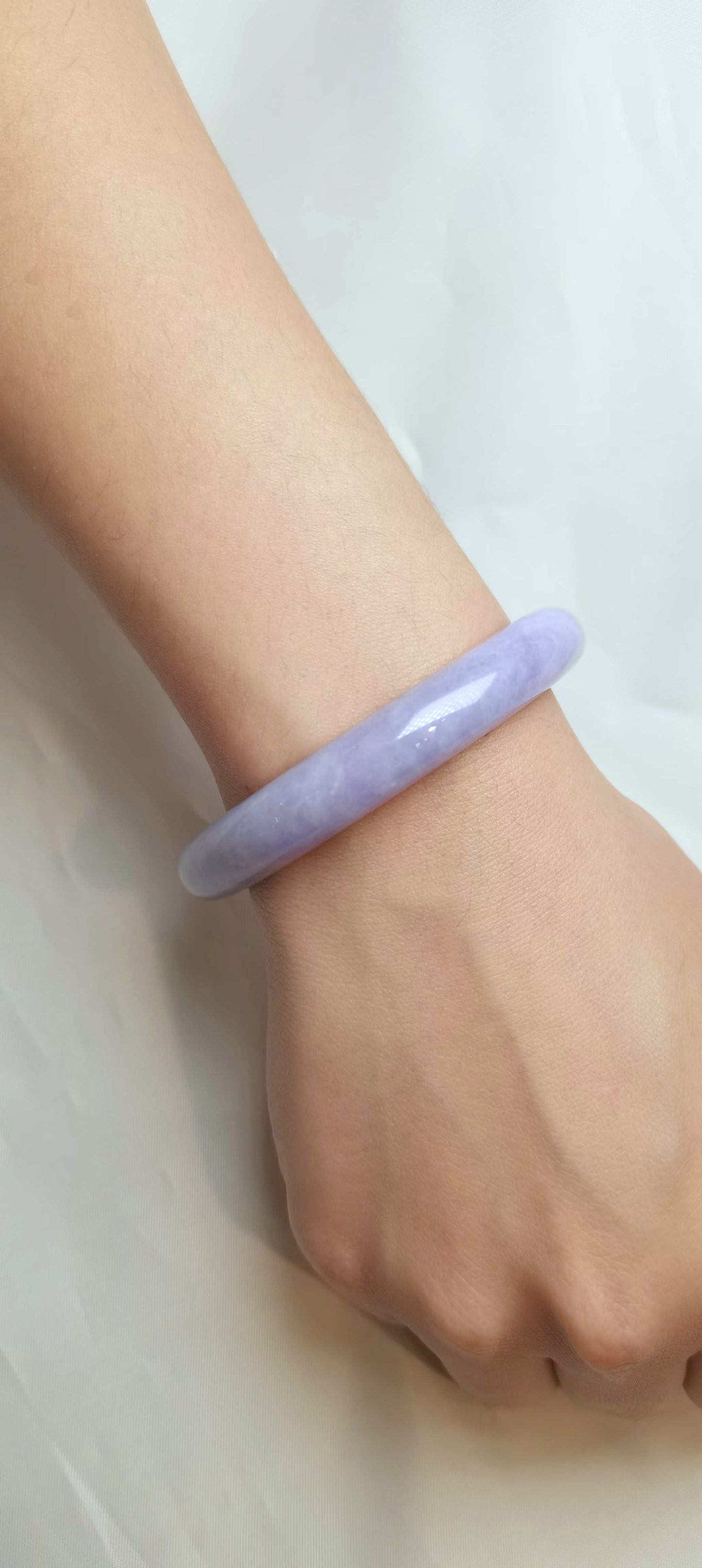 GUARDIAN | JAYDE Natural Grade-A Jadeite Bangle in Dark Lavender Purple (55mm Half Round)