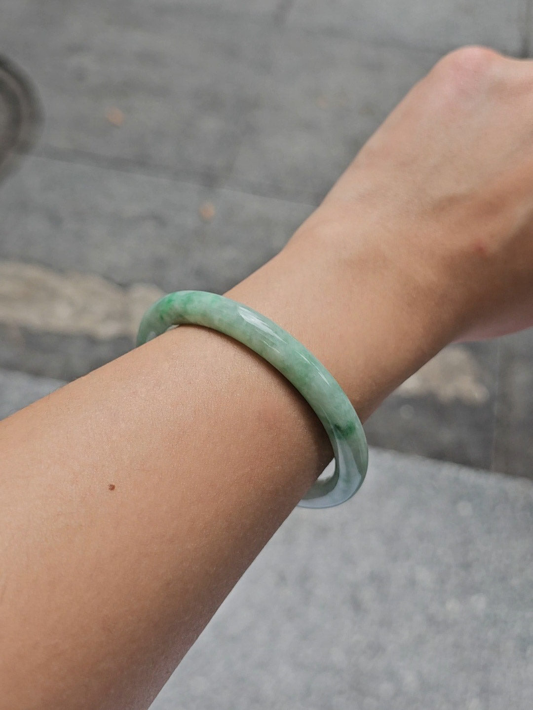 GUARDIAN | JAYDE Natural Grade-A Jadeite Bangle in Pastel Green (54.2mm Round)