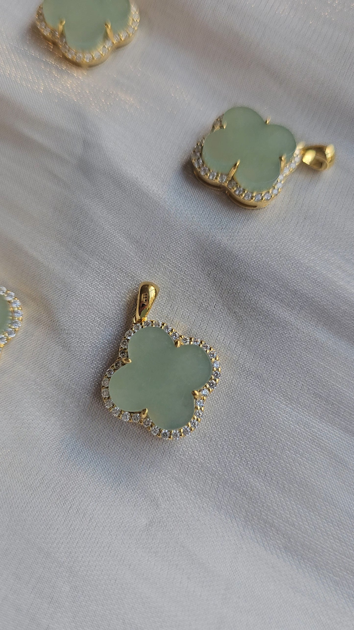 Nature | Serendipity Four Leaf Clover Jadeite Pendant in Light Aqua Green (18K Gold Vermeil)