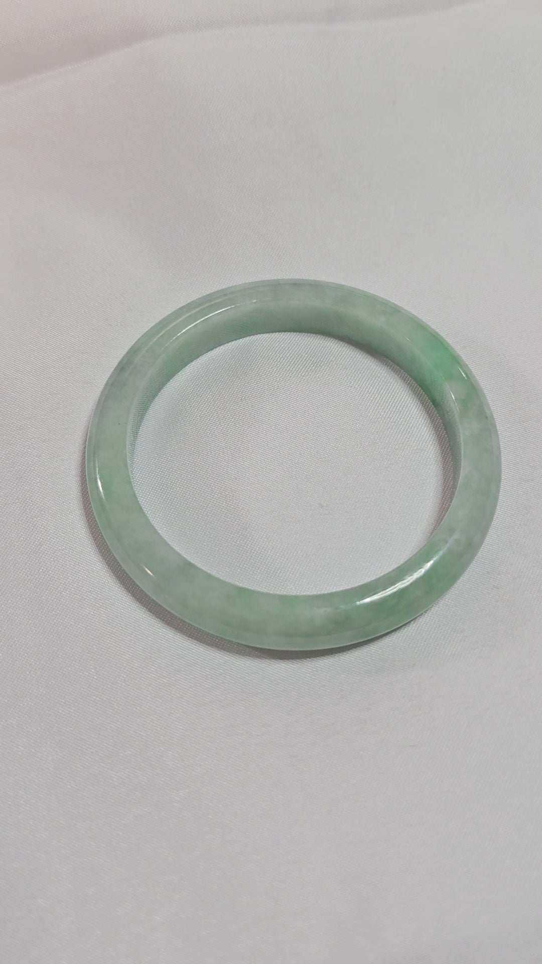 GUARDIAN | JAYDE Natural Grade-A Jadeite Bangle in Pastel Green (54mm Half Round)