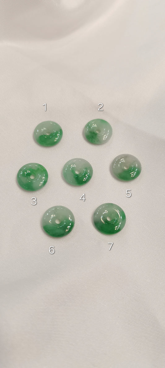 Guardian | Imperial Safekeeping 'Ping An' Jadeite Pendant in Deep Green (13mm, 18ct Gold)