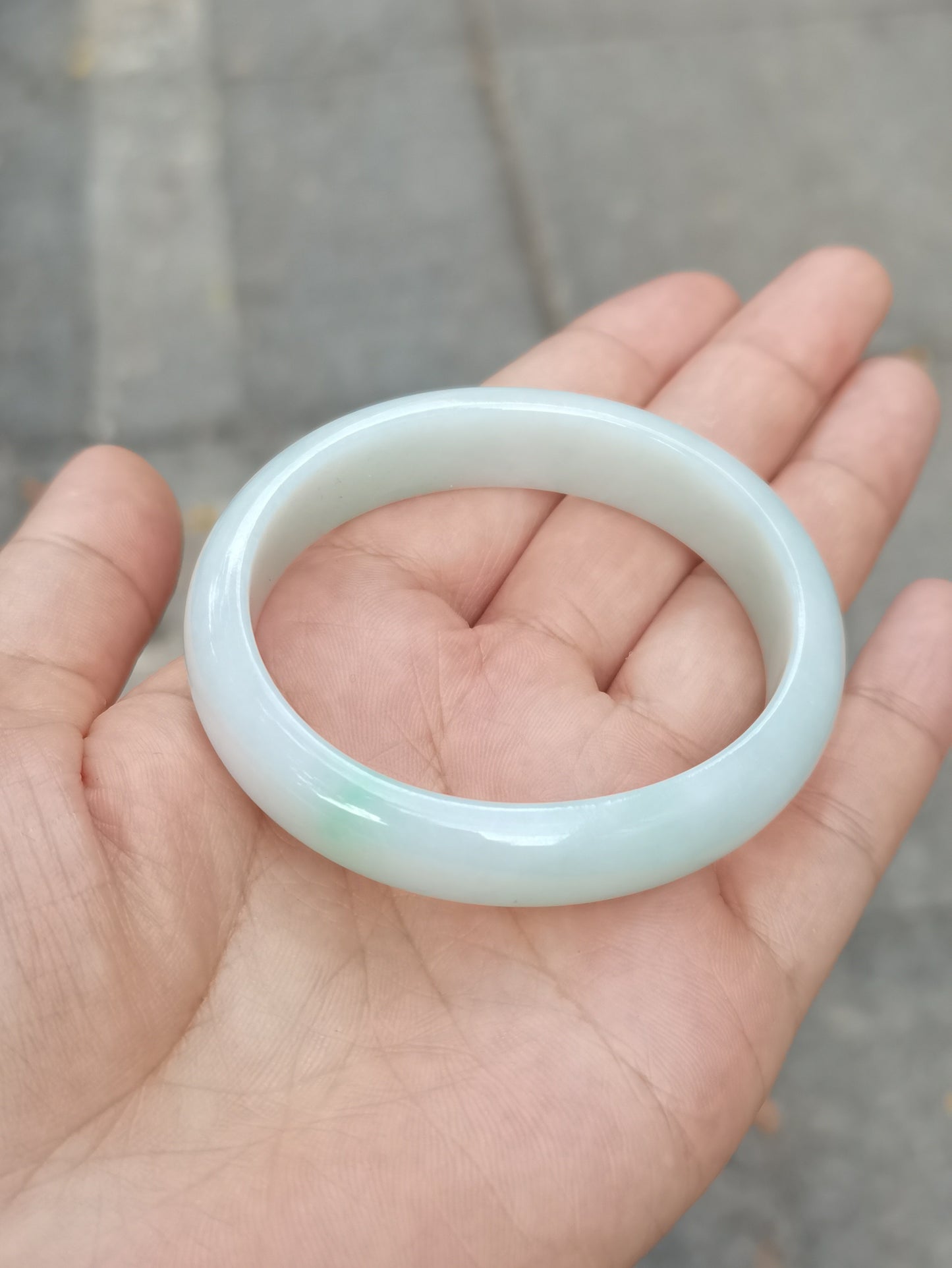GUARDIAN | JAYDE Natural Grade-A Jadeite Bangle in Dreamy White with pale green undertone (52.1mm Oval)
