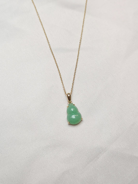 Guardian | Hulu Jadeite Pendant in Pastel Green