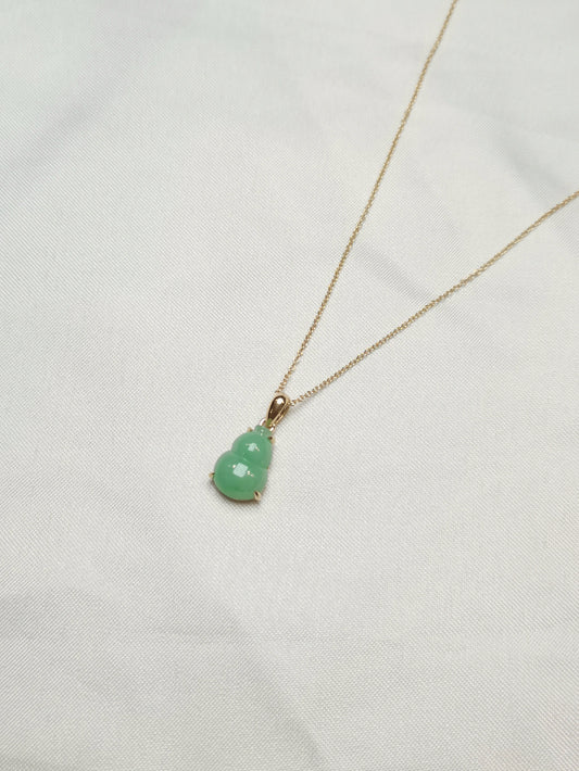 Guardian | Hulu Jadeite Pendant in Pastel Green