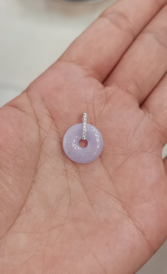 Guardian | Princess Safekeeping 'Ping An' Jadeite Pendant in Lavender Purple (13mm)