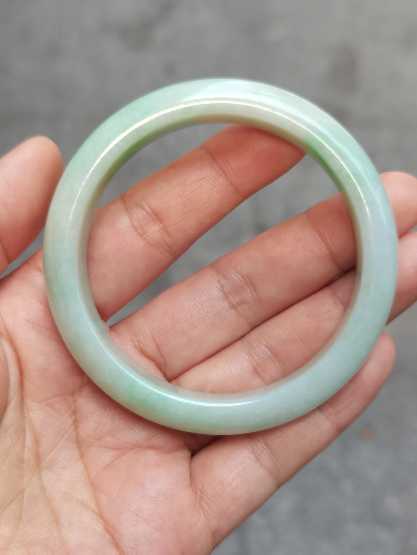 GUARDIAN | JAYDE Untreated Grade-A Jadeite Bangle in Pastel Green (56mm Half Round)