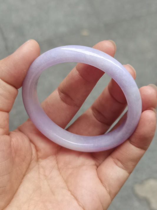 GUARDIAN | JAYDE Natural Grade-A Jadeite Bangle in Light Lavender Purple (52.8mm Oval)