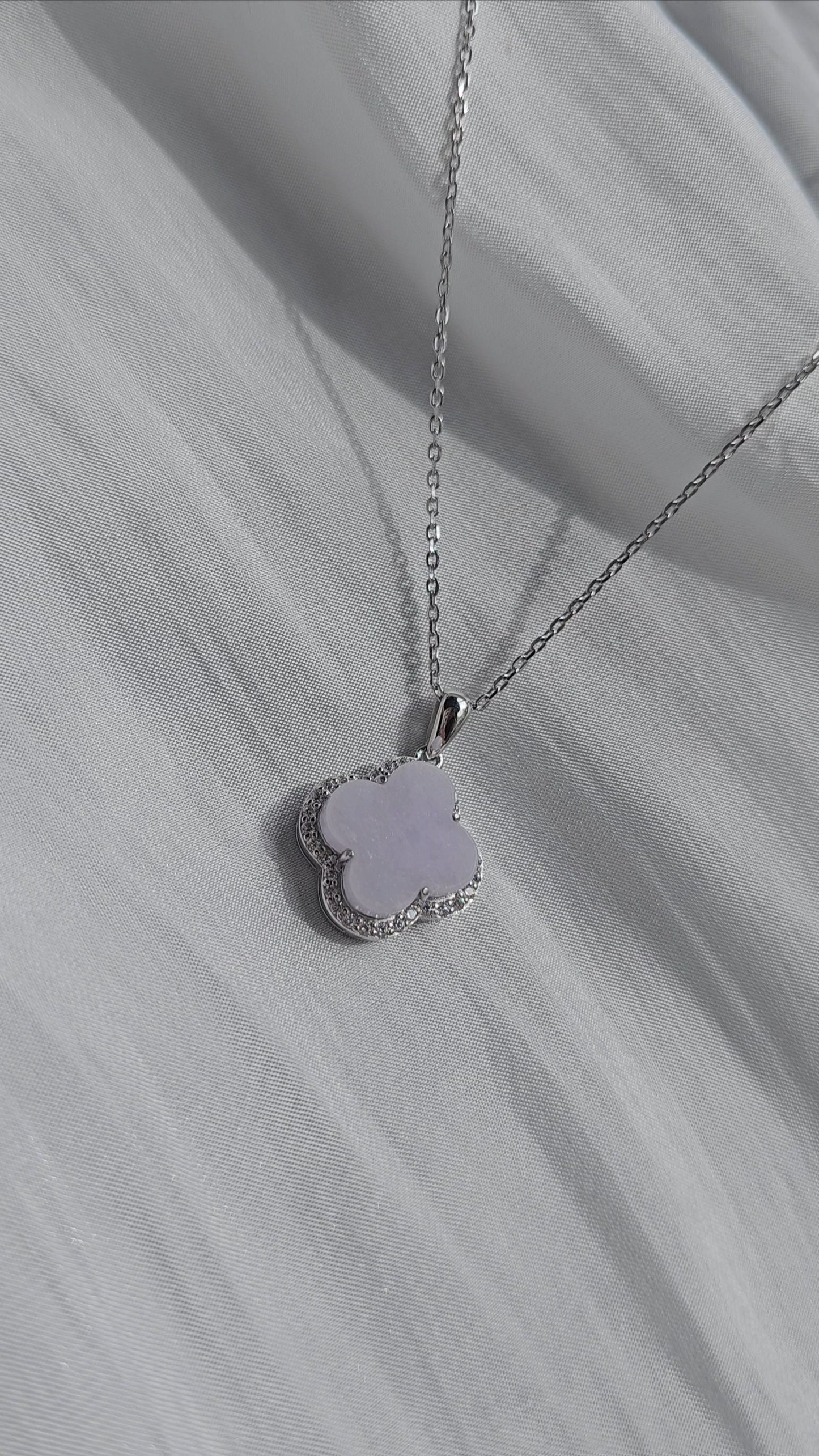 Nature | Serendipity Four Leaf Clover Jadeite Pendant in Light Lavender Purple