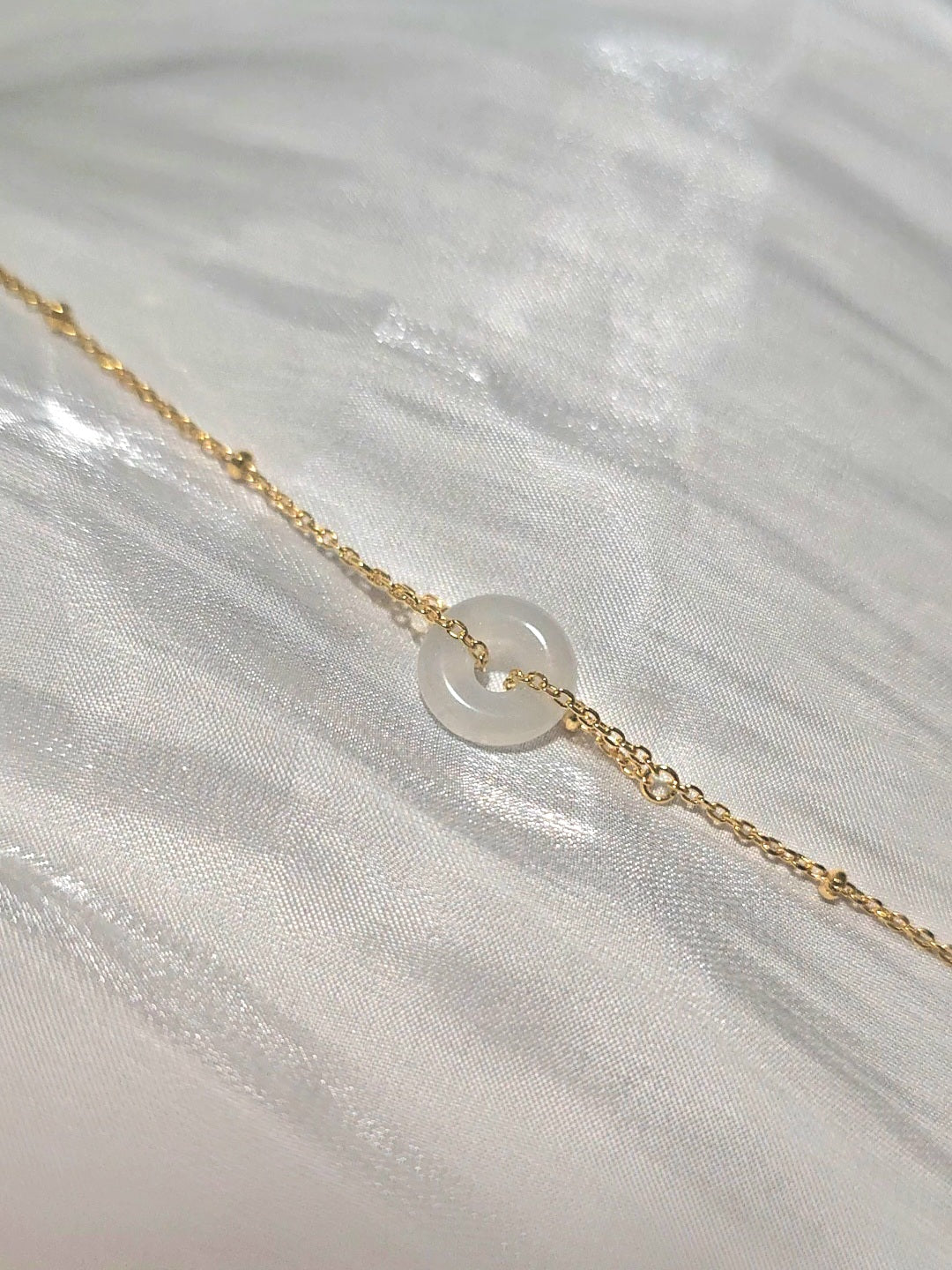 Guardian | Liàn Safekeeping 'Ping An' Jadeite Bracelet in Icy Mist