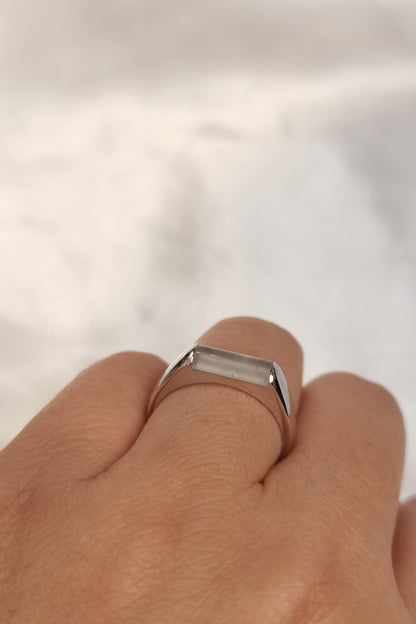 Jian | Untreated Grade-A Jadeite Ring in Icy White