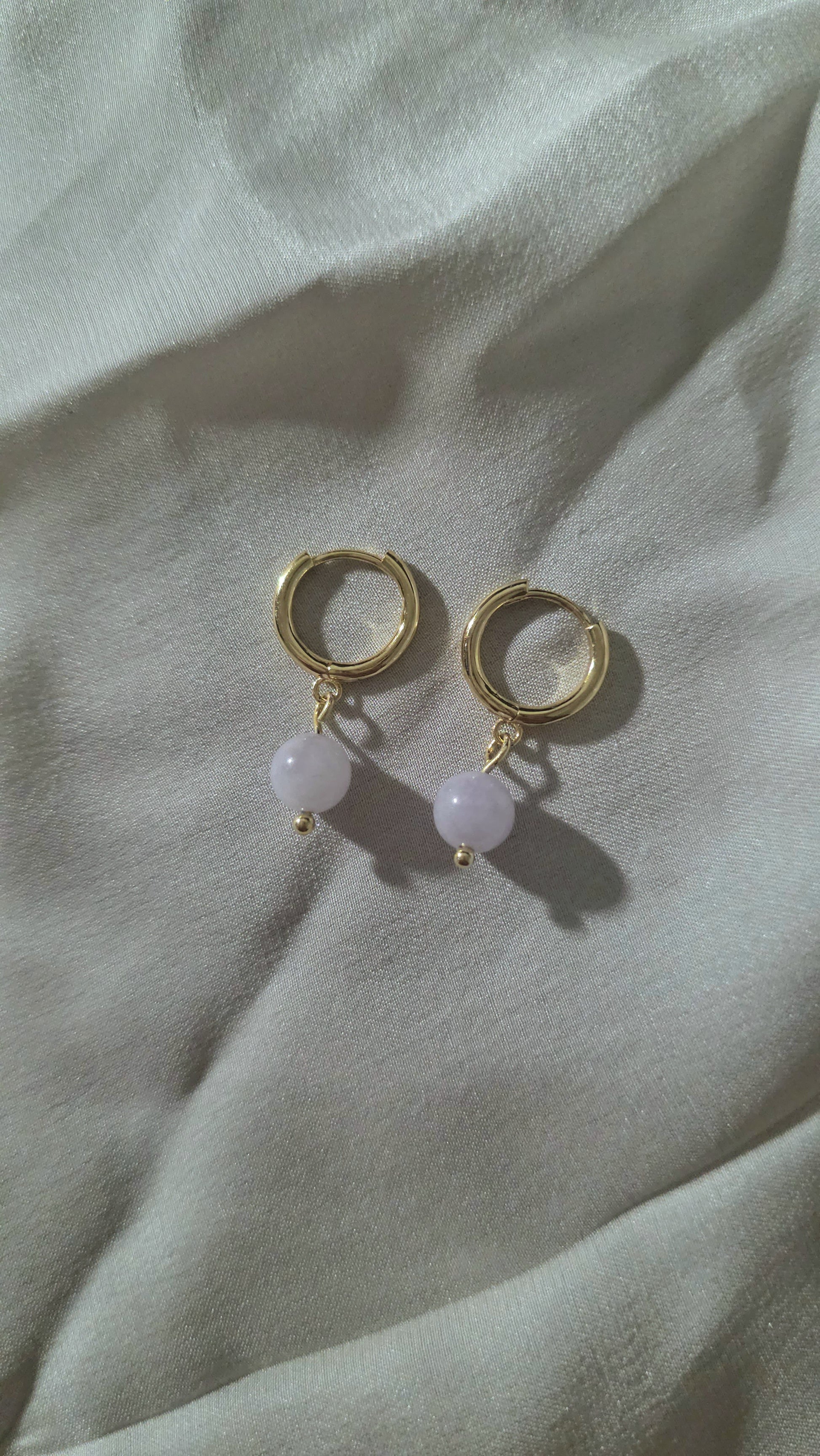 Gold vermeil light lavender purple jadeite jade huggie earrings close up