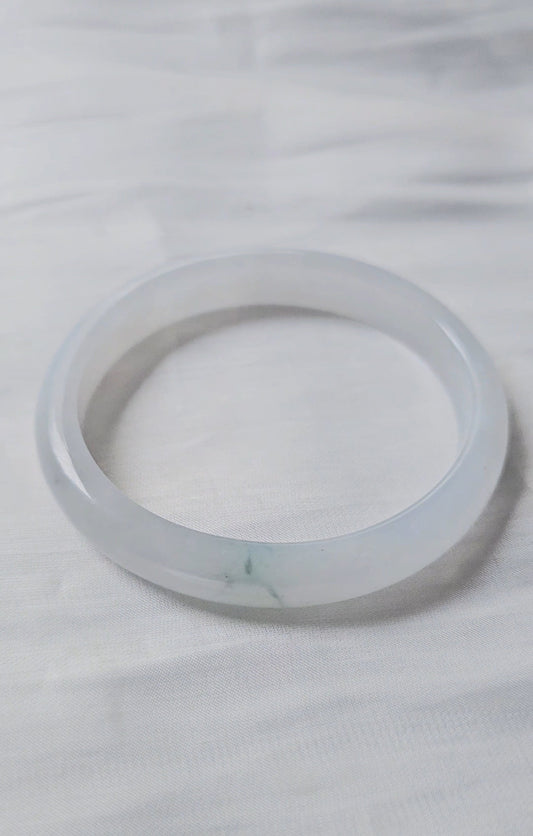 GUARDIAN | JAYDE Natural Grade-A Jadeite Bangle in Icy White (54.7mm Oval)