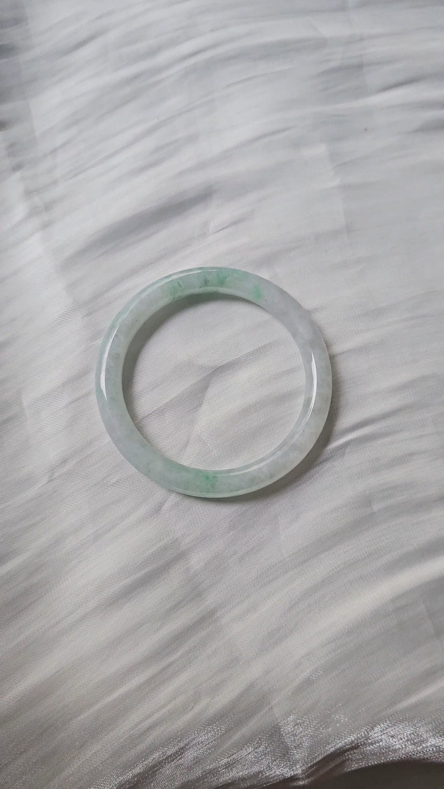 GUARDIAN | JAYDE Natural Grade-A Jadeite Bangle in Dreamy White with Pastel Green (57.6mm Round)