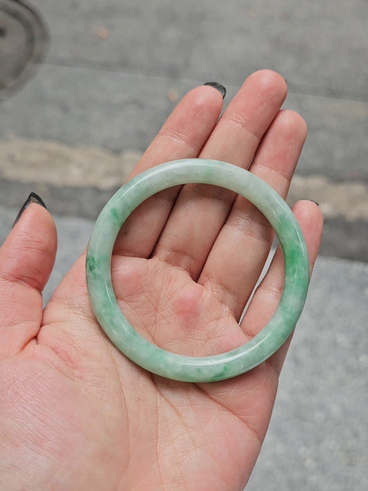 GUARDIAN | JAYDE Natural Grade-A Jadeite Bangle in Pastel Green (57mm Round)