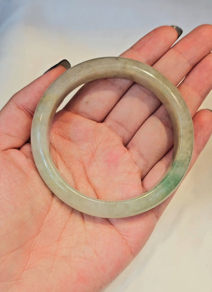 GUARDIAN | JAYDE Natural Grade-A Jadeite Bangle in Yellow Haze with Green (57.4mm Half Round)