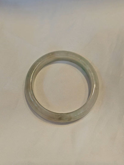 GUARDIAN | JAYDE Natural Grade-A Jadeite Bangle in Yellow Haze (54.5mm Half Round)
