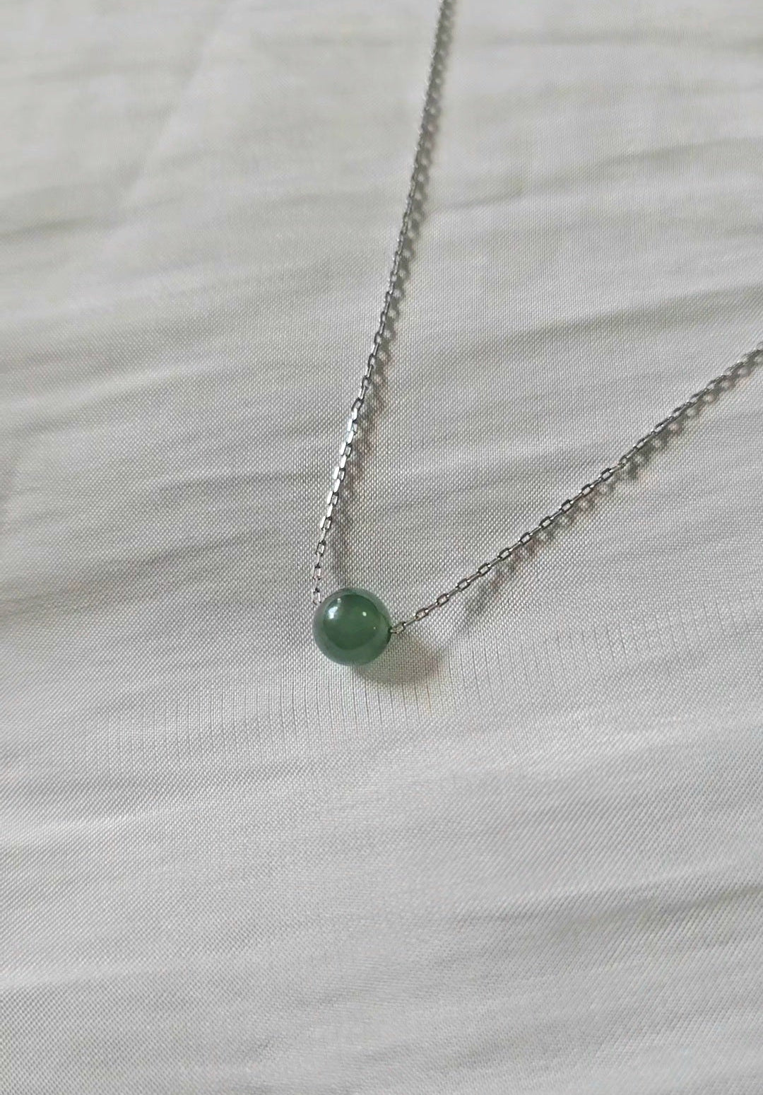 Yuan | Minimalist Floating Jadeite Necklace in Forest Green