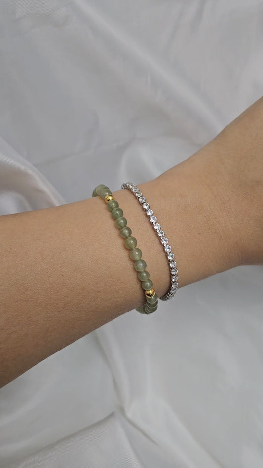 Yuan | 18ct gold Jadeite Bead Bracelet in Aqua Green (4mm)