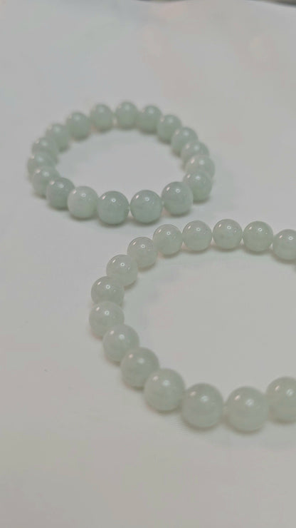 Yuan | Jadeite Bead Bracelet in Light Pastel Green (8/10mm)