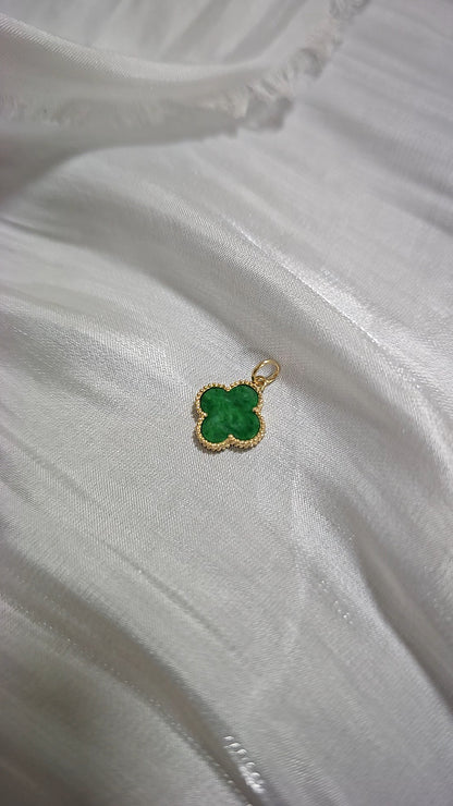 Nature | Serendipity Four Leaf Clover Jadeite Pendant in Deep Floral Green (18ct yellow gold)