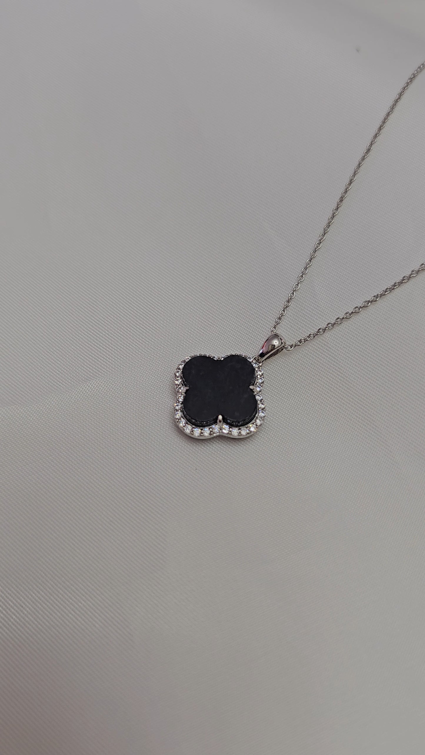 Nature | Serendipity Four Leaf Clover Jadeite Pendant in Mysterious Black (Rhodium-plated Sterling Silver)