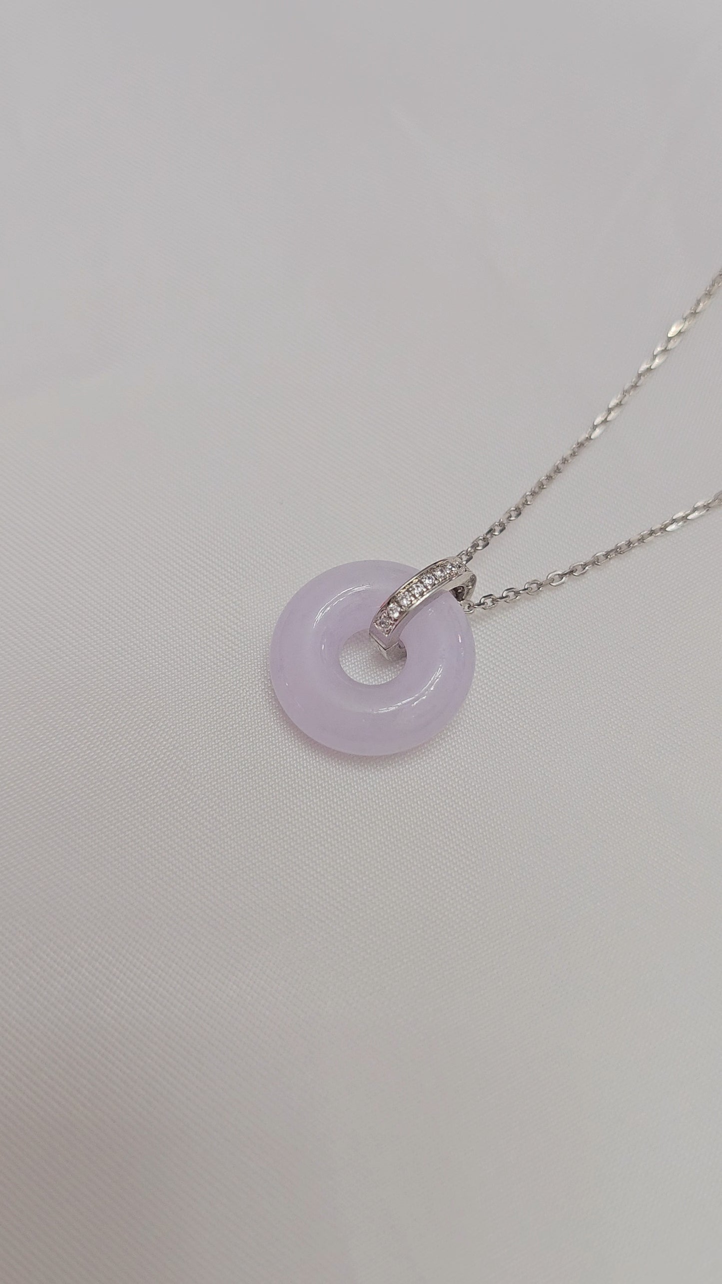 Guardian | Princess 'Ping An' Jadeite Pendant in Lavender Purple (16mm)
