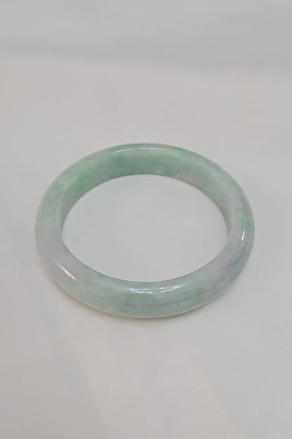 GUARDIAN | JAYDE Natural Grade-A Jadeite Bangle in Pastel Green (53.7mm Half Round)