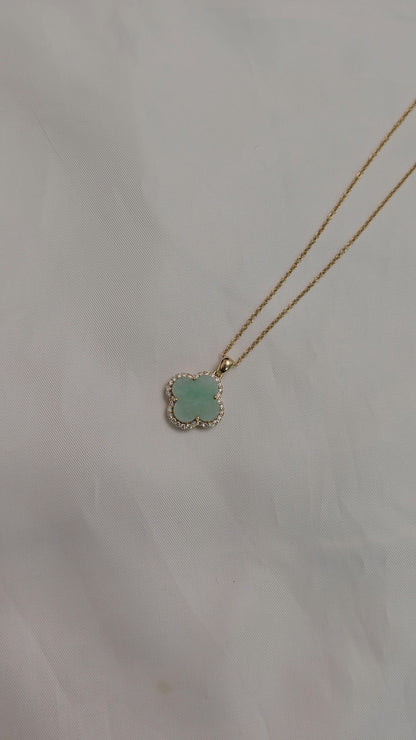 Nature | Serendipity Four Leaf Clover Jadeite Pendant in Pastel Green