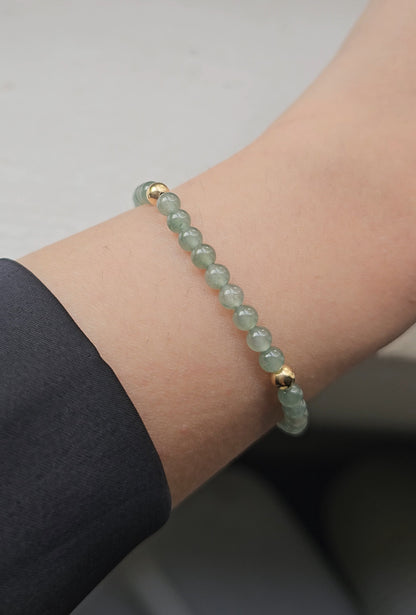 Yuan | 18ct gold Jadeite Bead Bracelet in Darker Aqua Green (4mm)