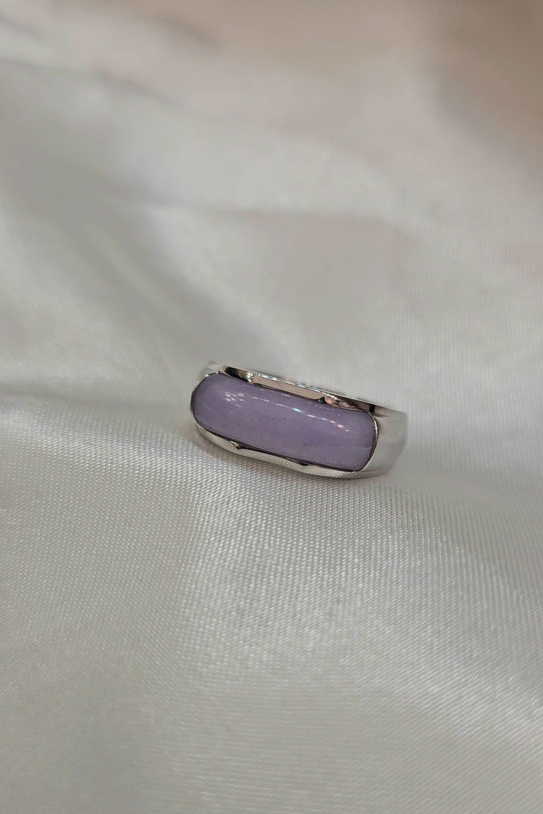 Jian | Untreated Grade-A Jadeite Ring in Dark Lavender Purple
