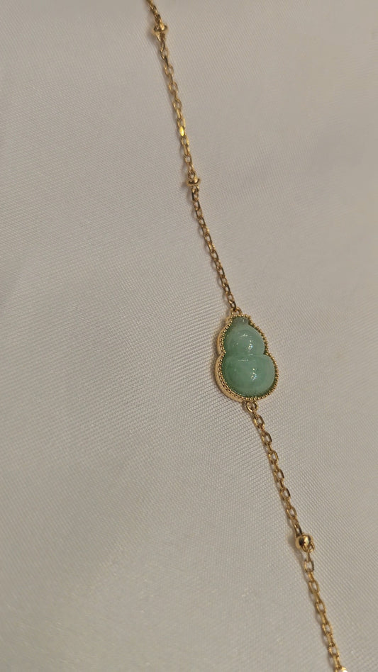 Guardian | Hulu Jadeite Bracelet in Pastel Green