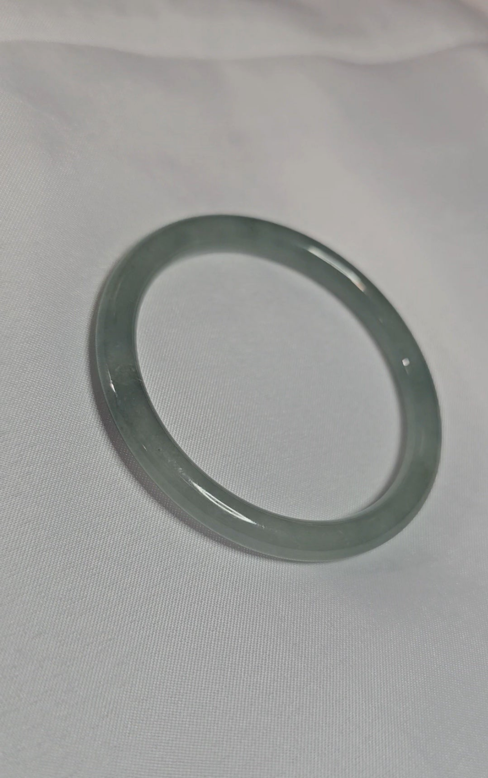GUARDIAN | JAYDE Untreated Grade-A Jadeite Bangle in Aqua Green (54.5mm Thin Round)