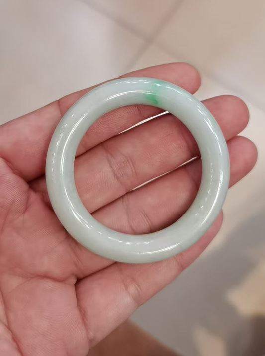 GUARDIAN | JAYDE Natural Grade-A Jadeite Baby Bangle in Pastel Green