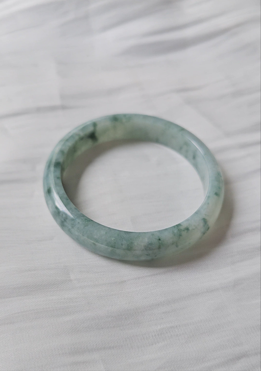 GUARDIAN | JAYDE Natural Grade-A Jadeite Bangle in Floral Green/Piao Hua (57.6mm Half Round)
