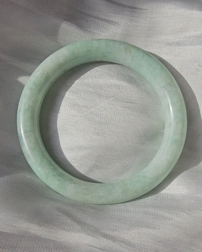 GUARDIAN | JAYDE Natural Grade-A Jadeite Bangle in Pastel Green (56mm Round)