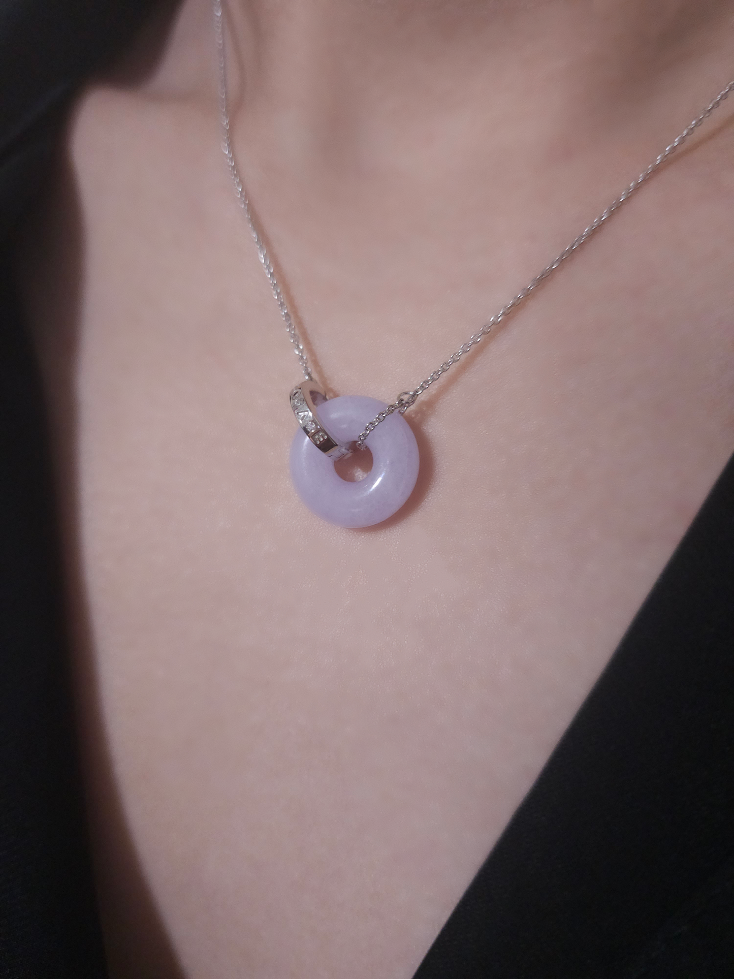 minimalistic modern simple lavender purple donute ping an kou jadeite jade necklace