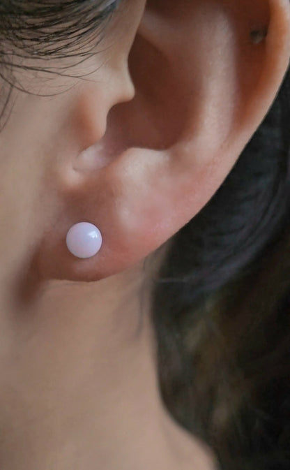 Yuan | Minimalist Jadeite Stud Earrings in Lavender Purple