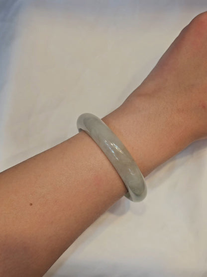 GUARDIAN | JAYDE Natural Grade-A Jadeite Bangle in Yellow Haze (54.7mm Half Round)
