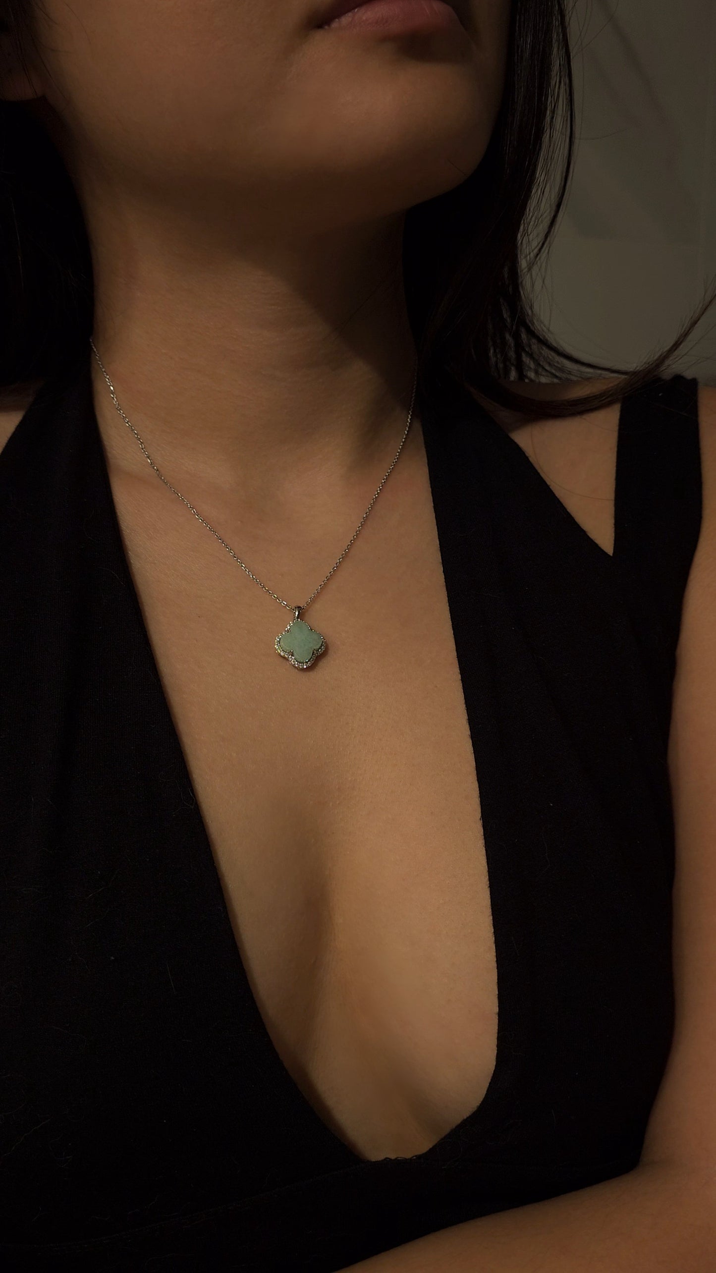 Nature | Serendipity Four Leaf Clover Jadeite Pendant in Pastel Green