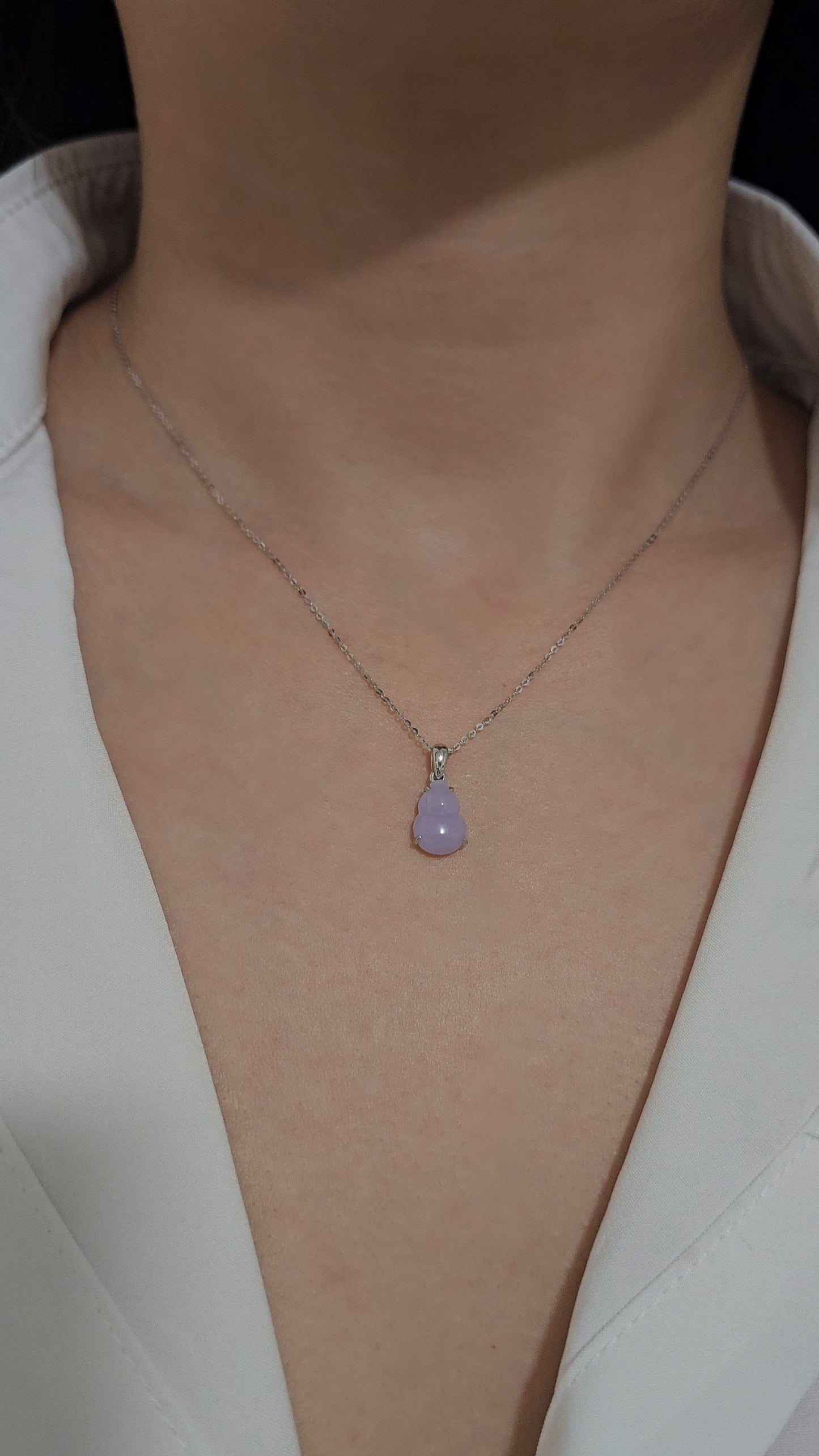 Guardian | Hulu Jadeite Pendant in Lavender Purple (18ct white gold)