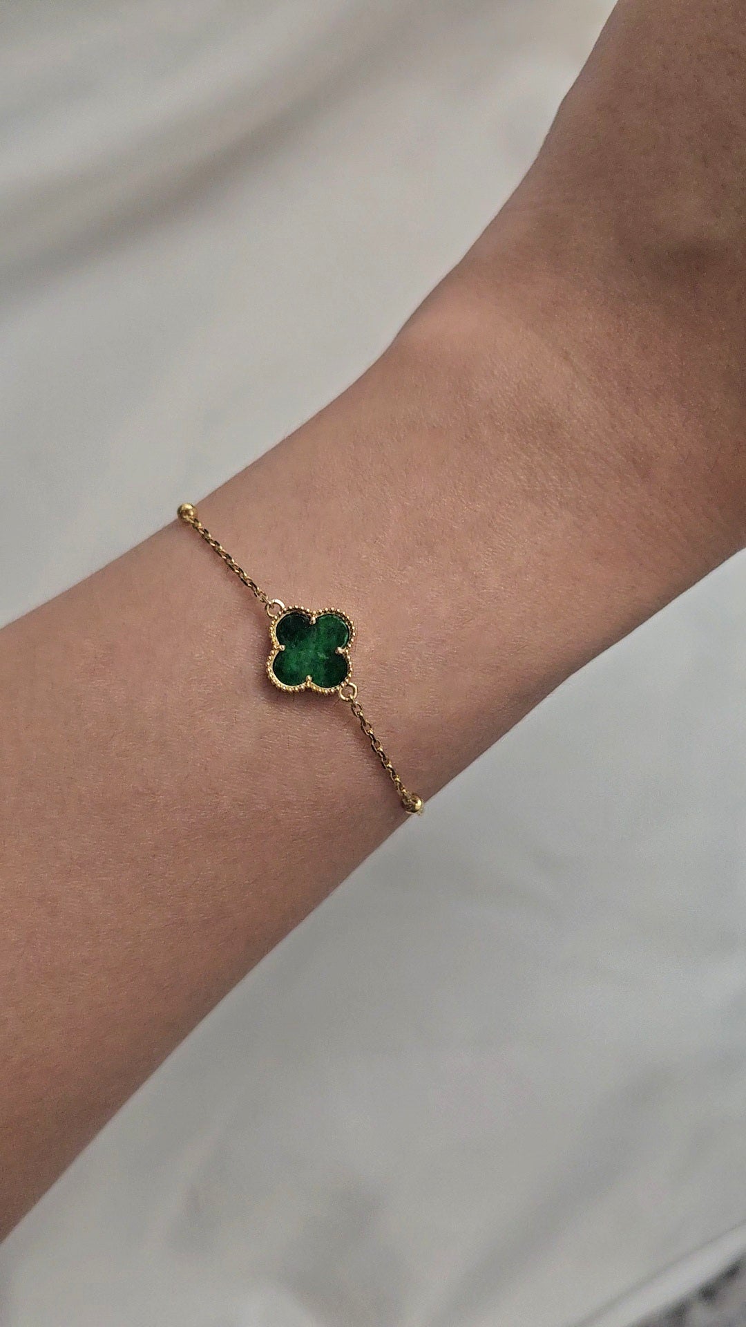 Nature | Serendipity Four Leaf Clover Jadeite Bracelet in Deep Floral Green (18ct yellow gold)